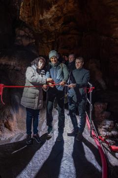 Otvoritev očiščenega spodnjega dela poti v Divaški jami
